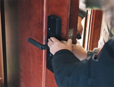 都兰24小时上门开锁公司